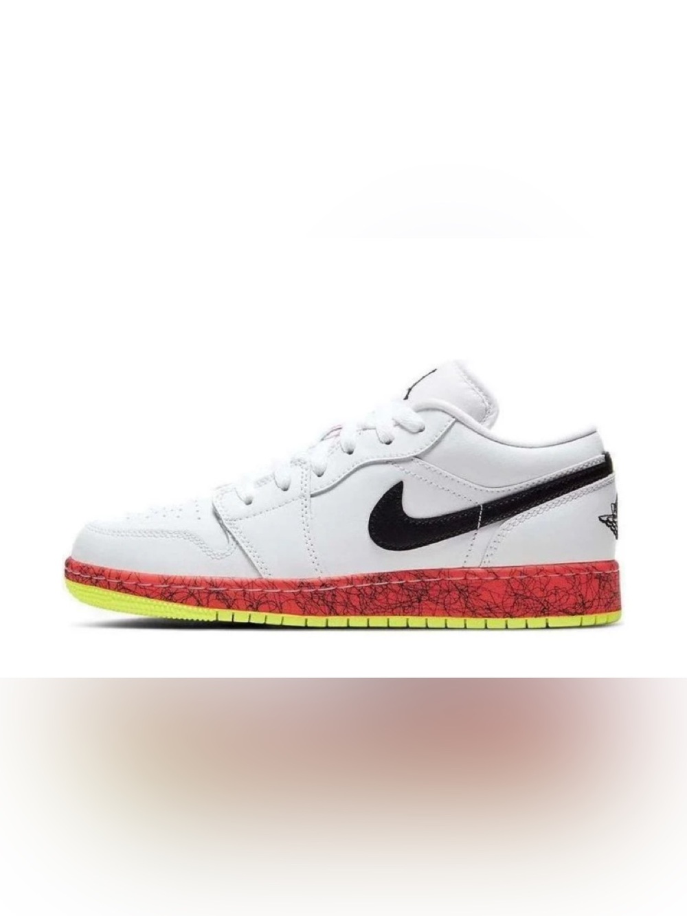 Authentic Air Jordan’s low lace sneakers 6Y fits 7.5/8 women’s $165.00 Nike - Picture 5 of 14